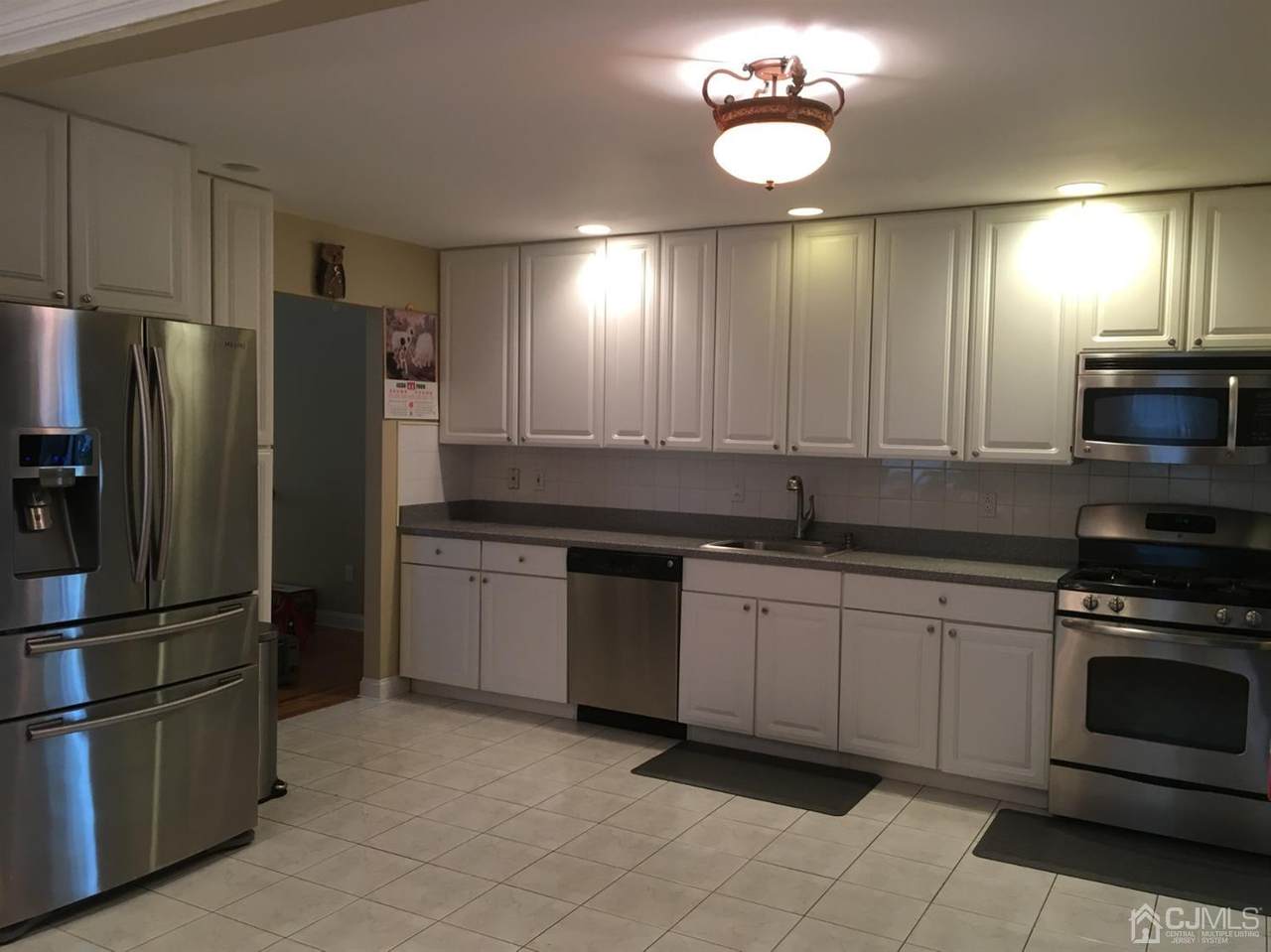 18 Oak Crest Drive - Photo 1