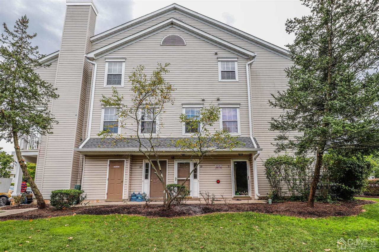 69 Inverness Drive - Photo 1