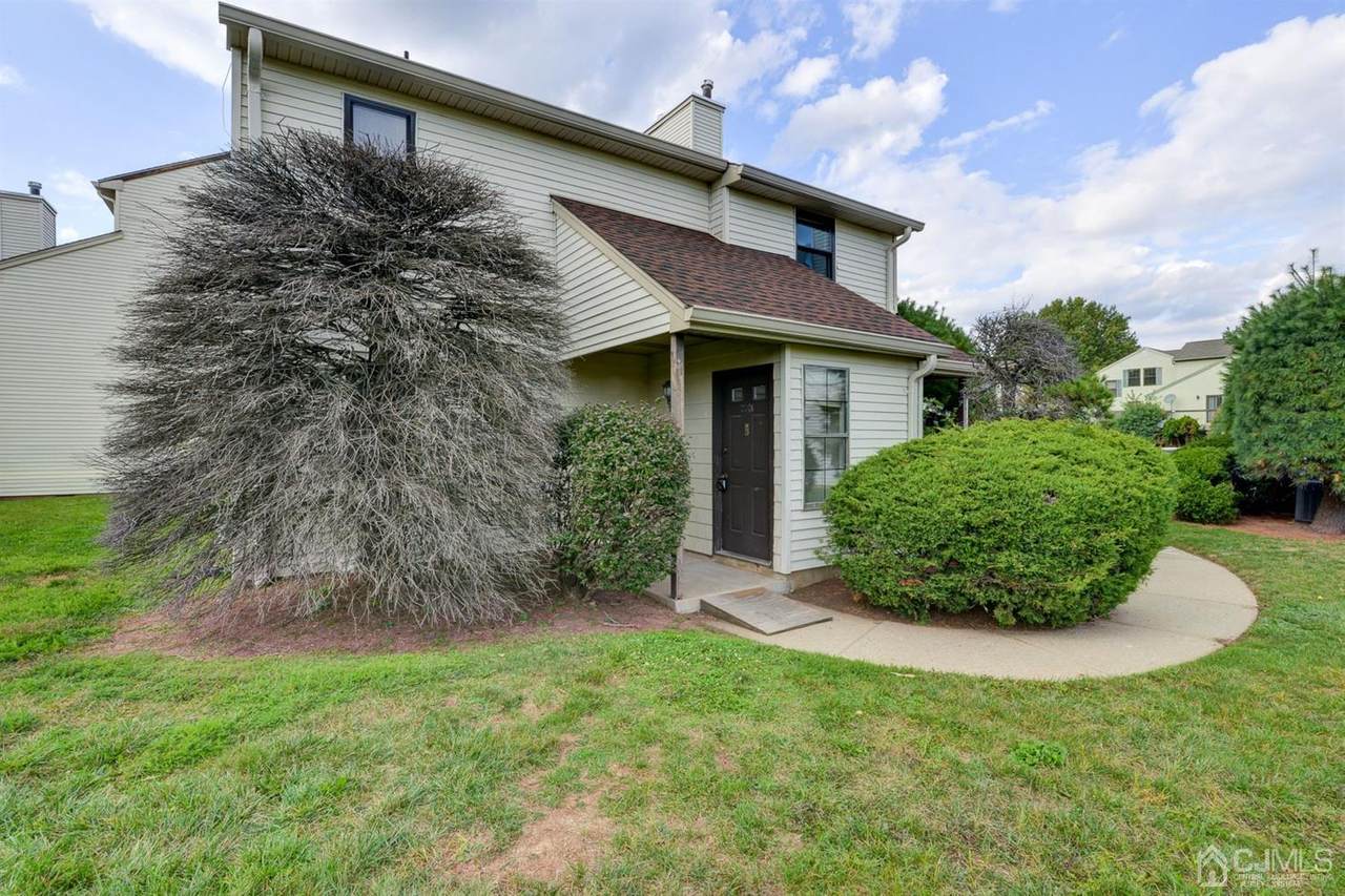 2001 Woodbridge Commons Way - Photo 1