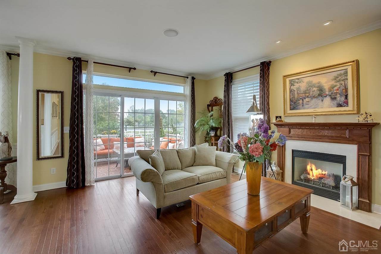 84 Shore Drive - Photo 1