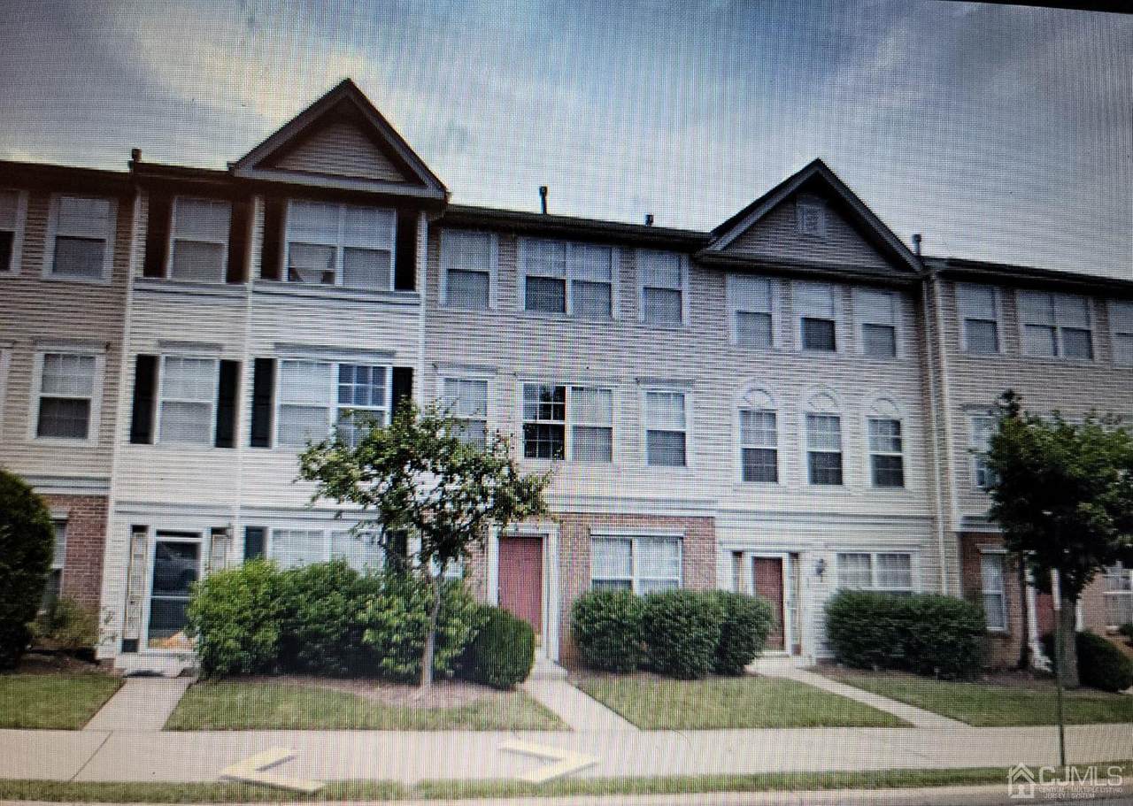87 Nathan Boulevard - Photo 1