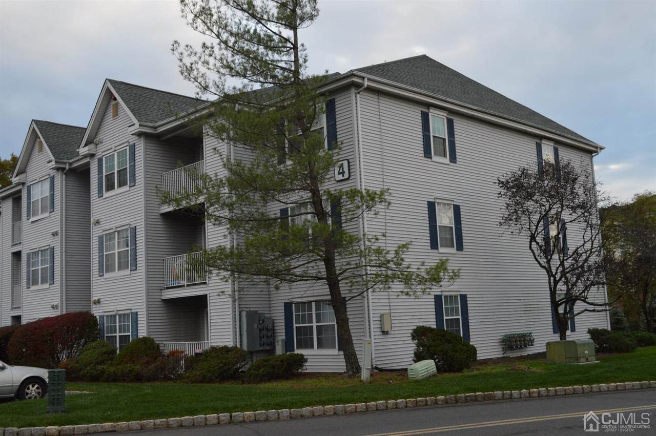 422 Stratford Place - Photo 1
