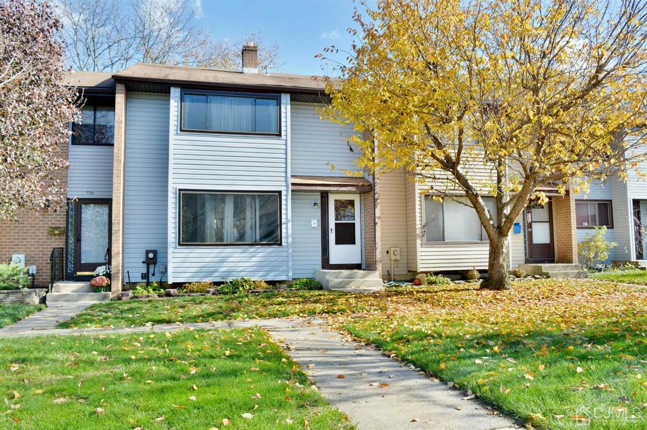 775 Twin Rivers Drive - Photo 1