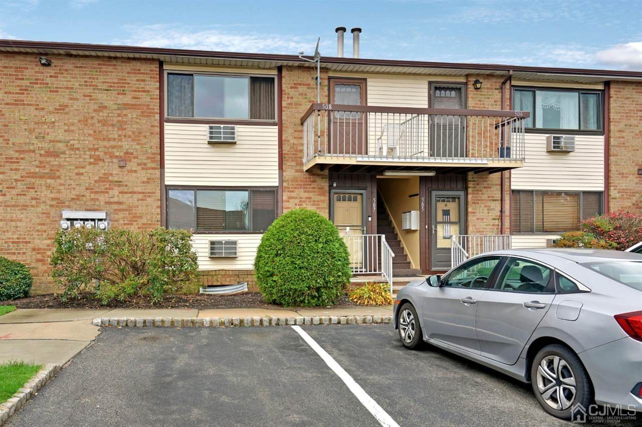 508 Cricket Lane - Photo 1