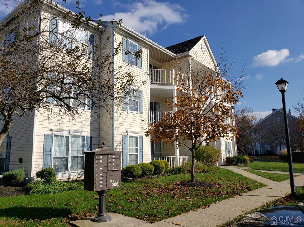 378 Hadleigh Lane - Photo 1