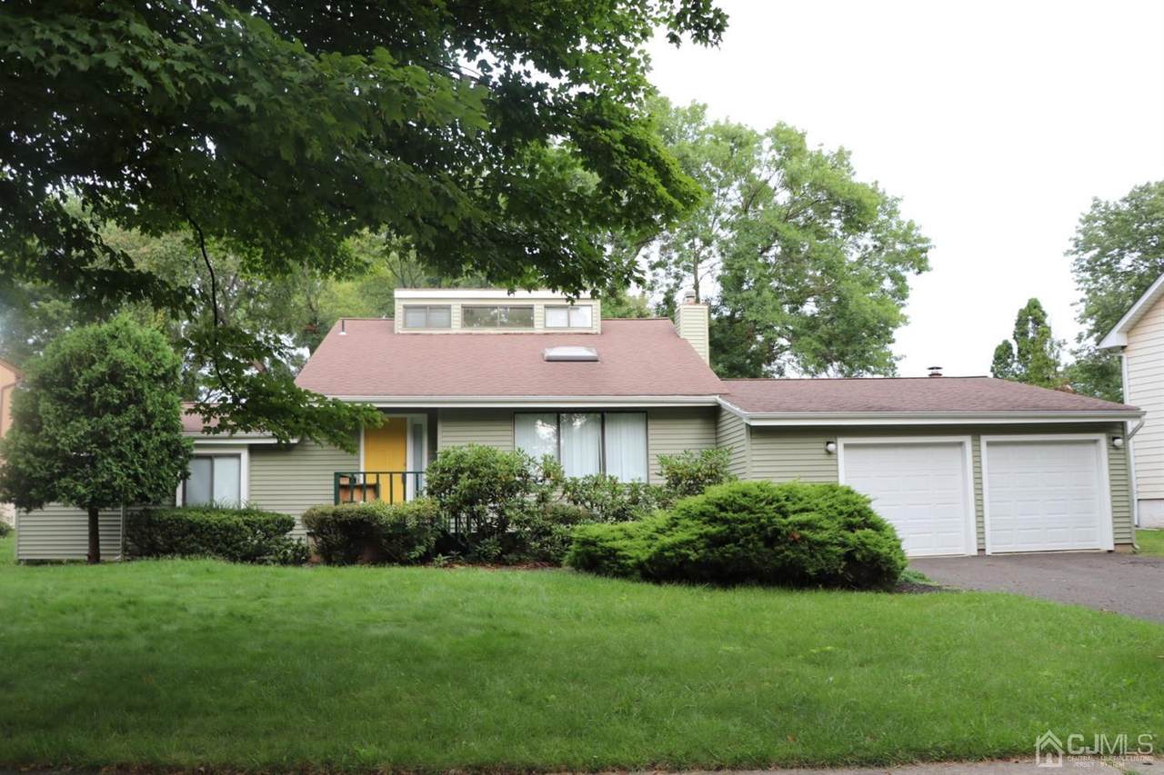40 Wayne Avenue - Photo 1
