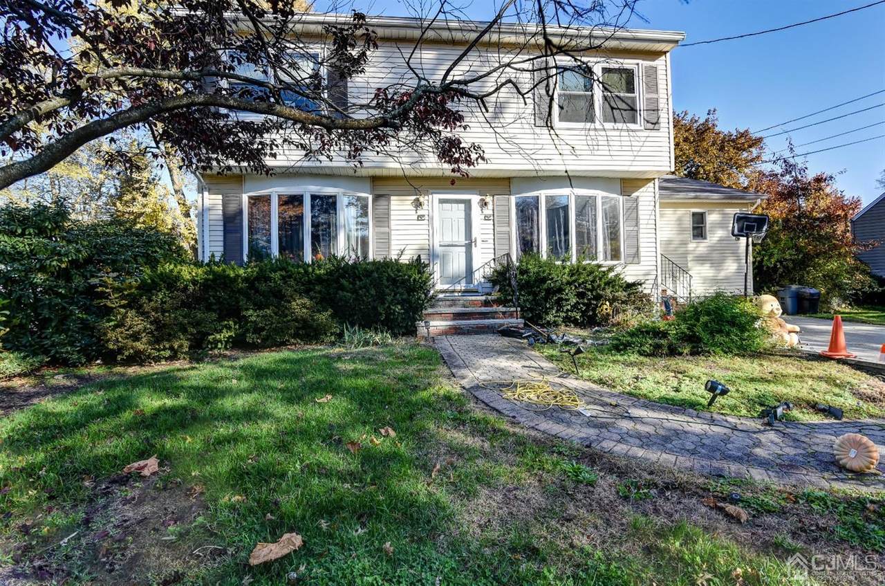 16 Channing Road - Photo 1