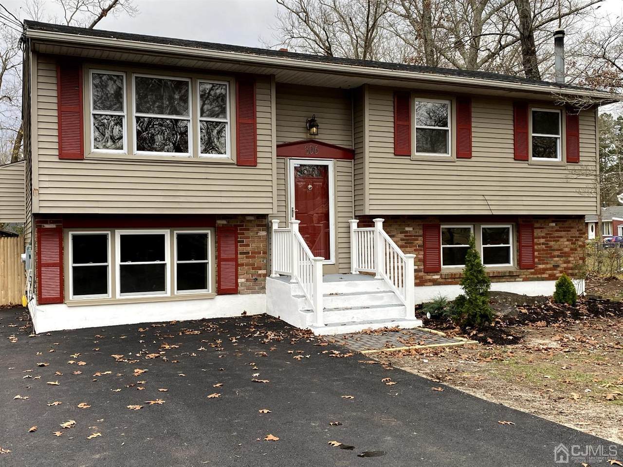 306 Carolina Trail - Photo 1