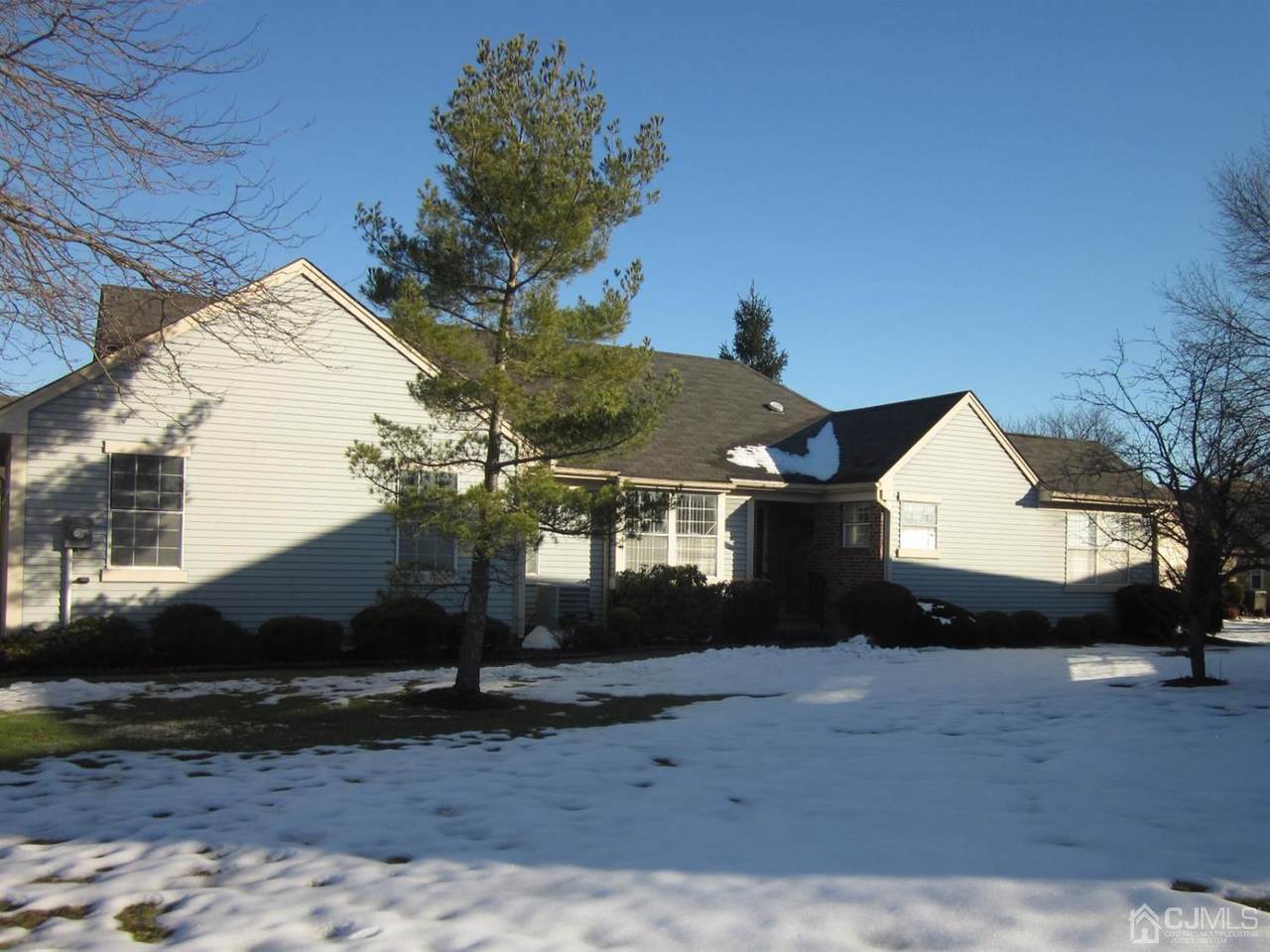 9 Scarborough Road - Photo 1