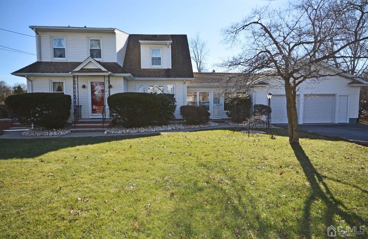871 Gates Avenue - Photo 1