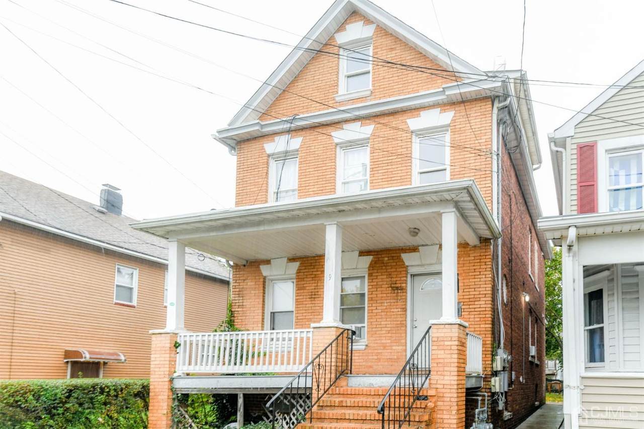 9 Delafield Street - Photo 1