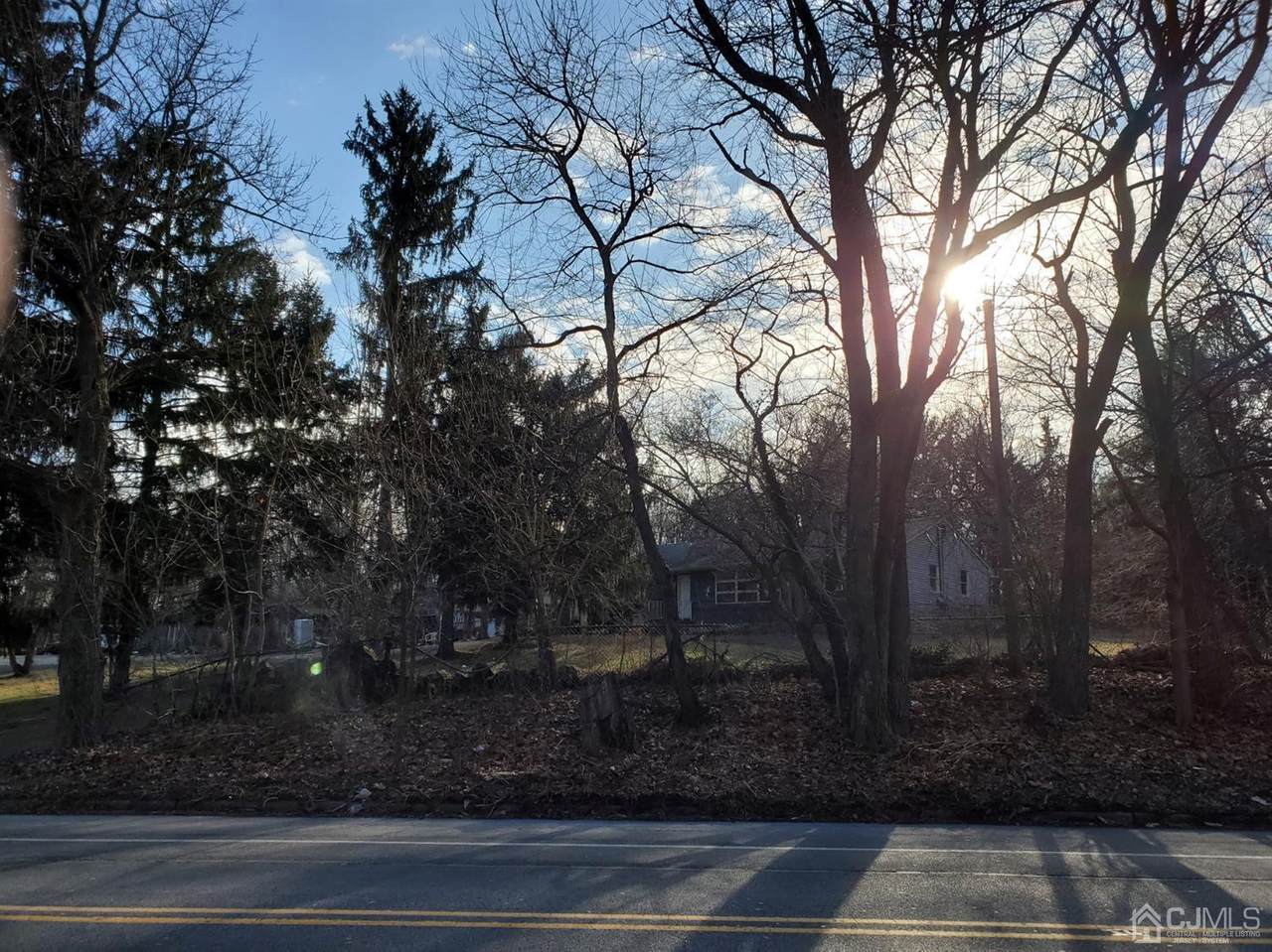 455 Franklin Boulevard - Photo 1