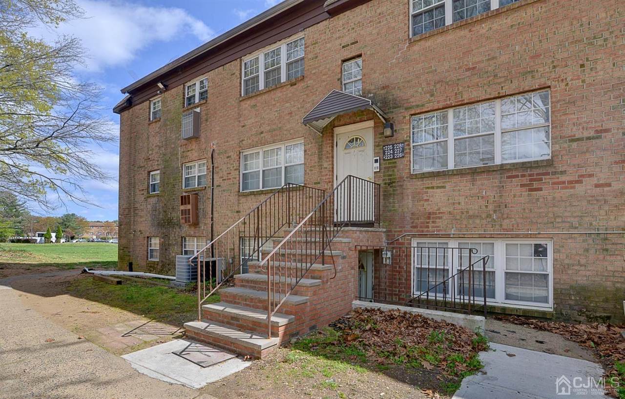 227 College Drive - Photo 1