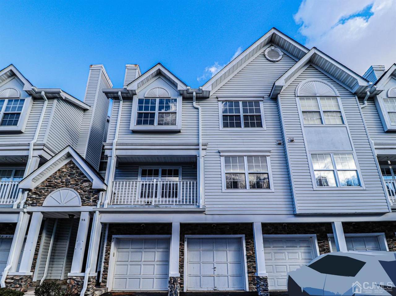 92 Prestwick Way - Photo 1