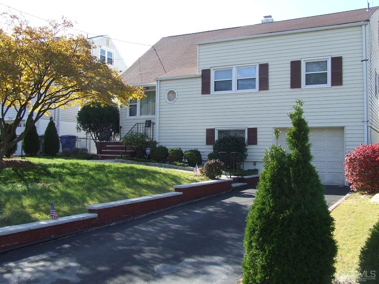 19 De Grass Street - Photo 1