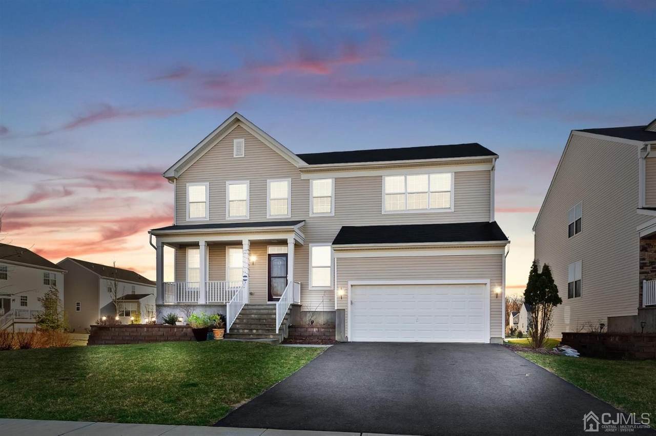 57 Saratoga Lane - Photo 1