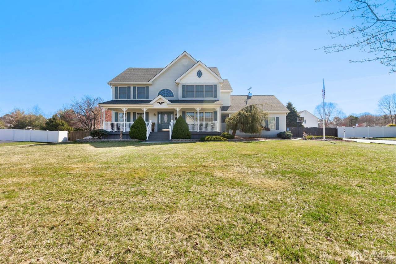 29 Brandon Avenue - Photo 1