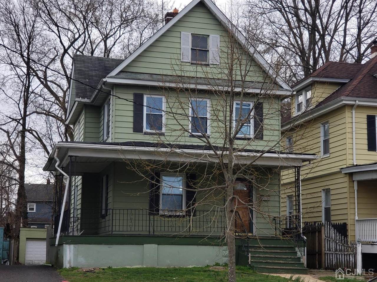 1021 4th Street - Photo 1