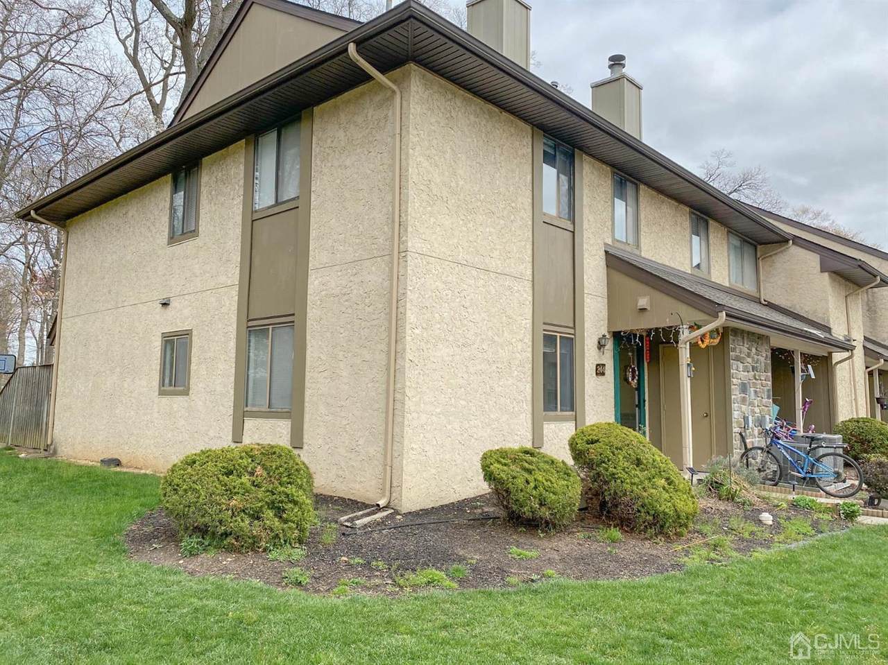 244 Hampshire Drive - Photo 1