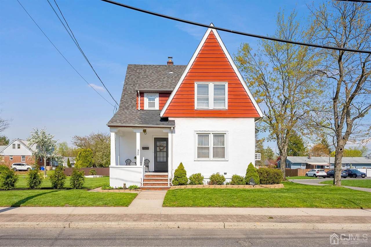 900 Hamilton Boulevard - Photo 1