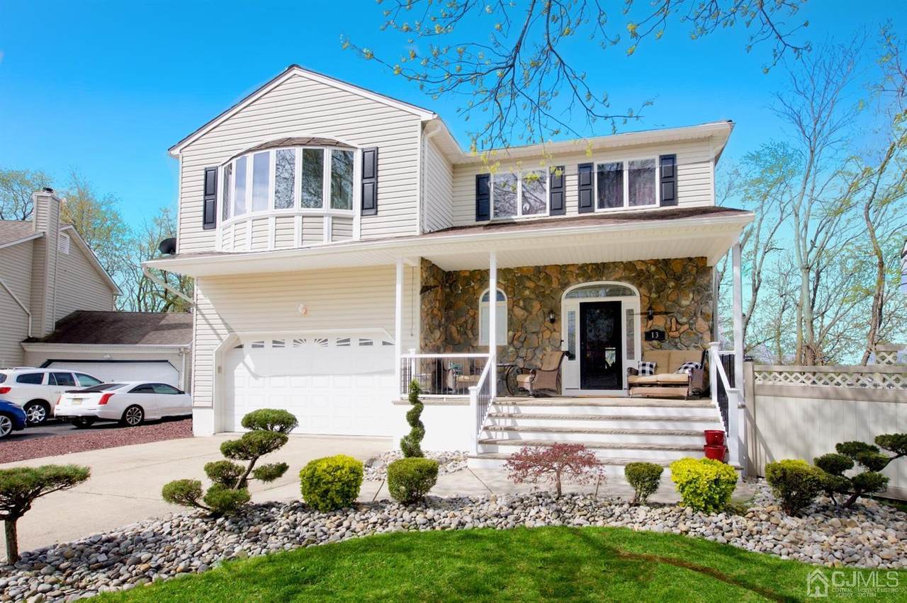 13 Antoinette Court - Photo 1