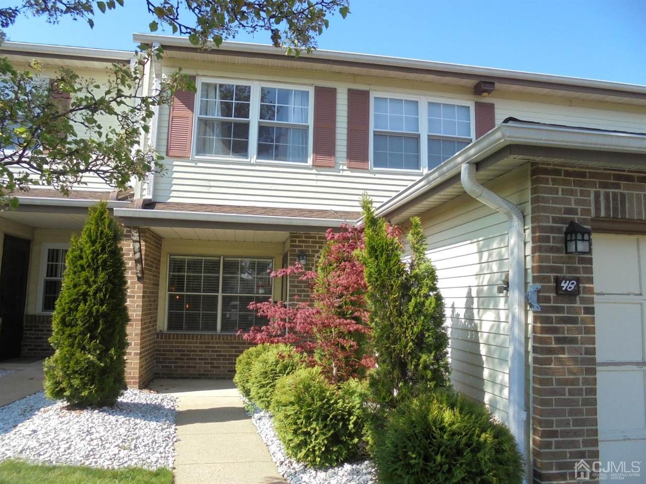 48 Hamilton Drive - Photo 1
