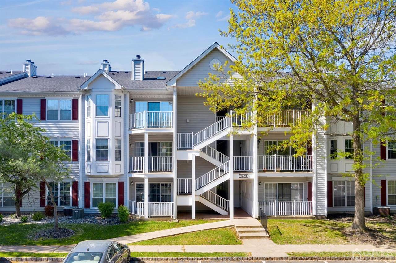 13 Sheffield Court - Photo 1