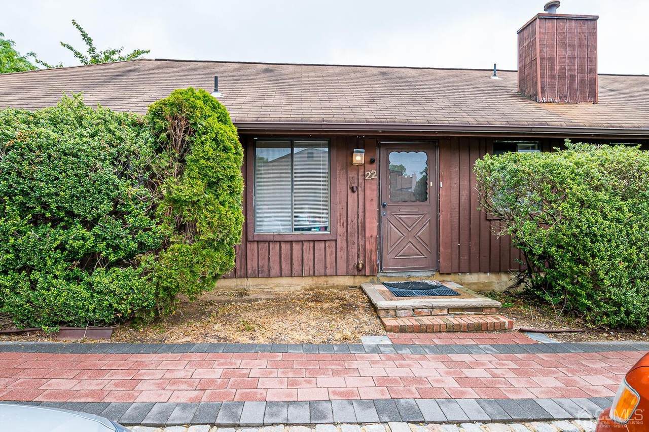 22 Ardsley Court - Photo 1