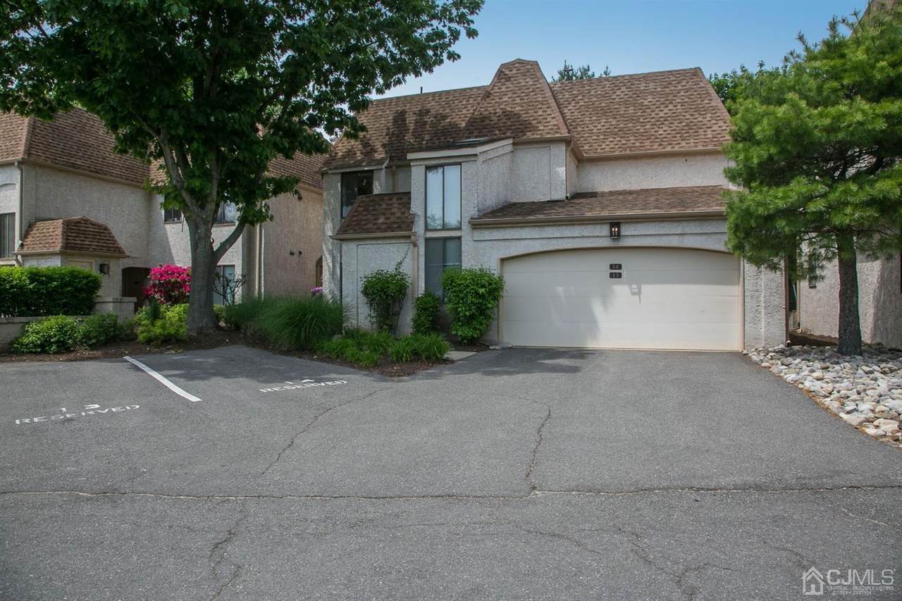 14 Nicole Terrace - Photo 1