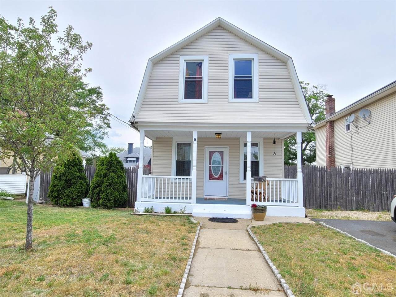69 Highland Boulevard - Photo 1