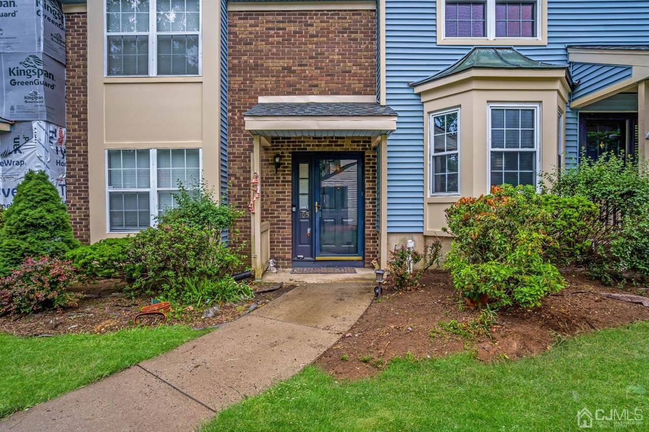 105 Appletree Court - Photo 1