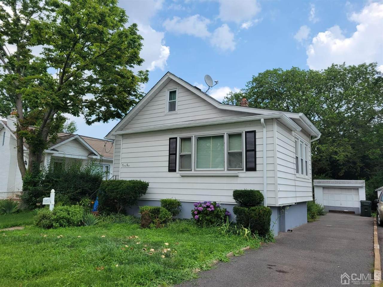 34 Livingston Avenue - Photo 1
