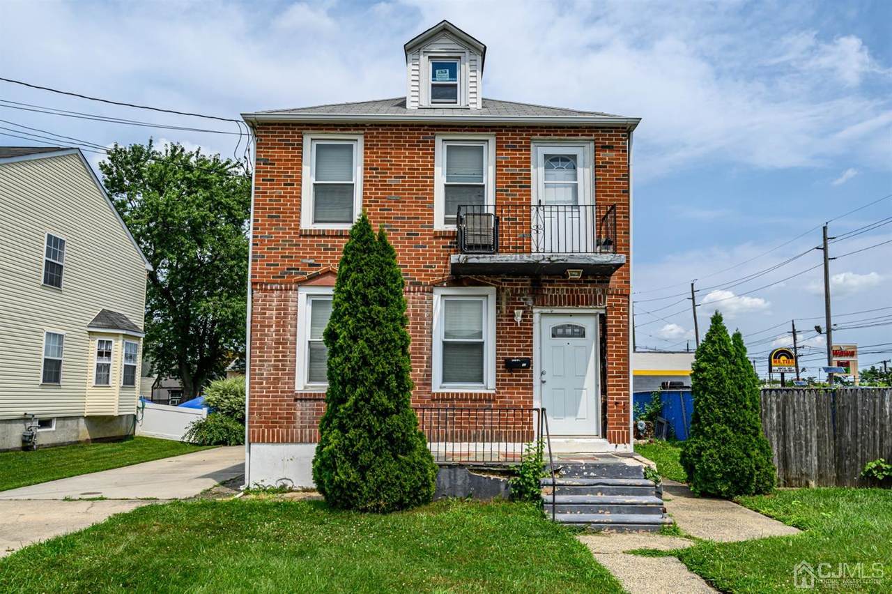 11 5th Avenue - Photo 1