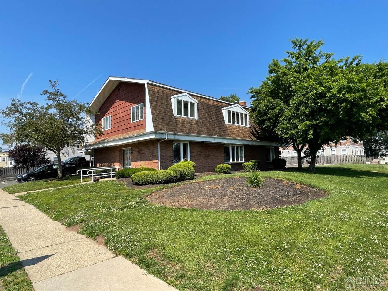 205 Washington Avenue - Photo 1