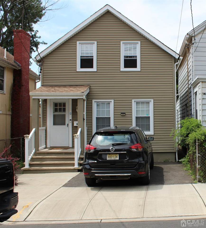 578 Nassau Street - Photo 1