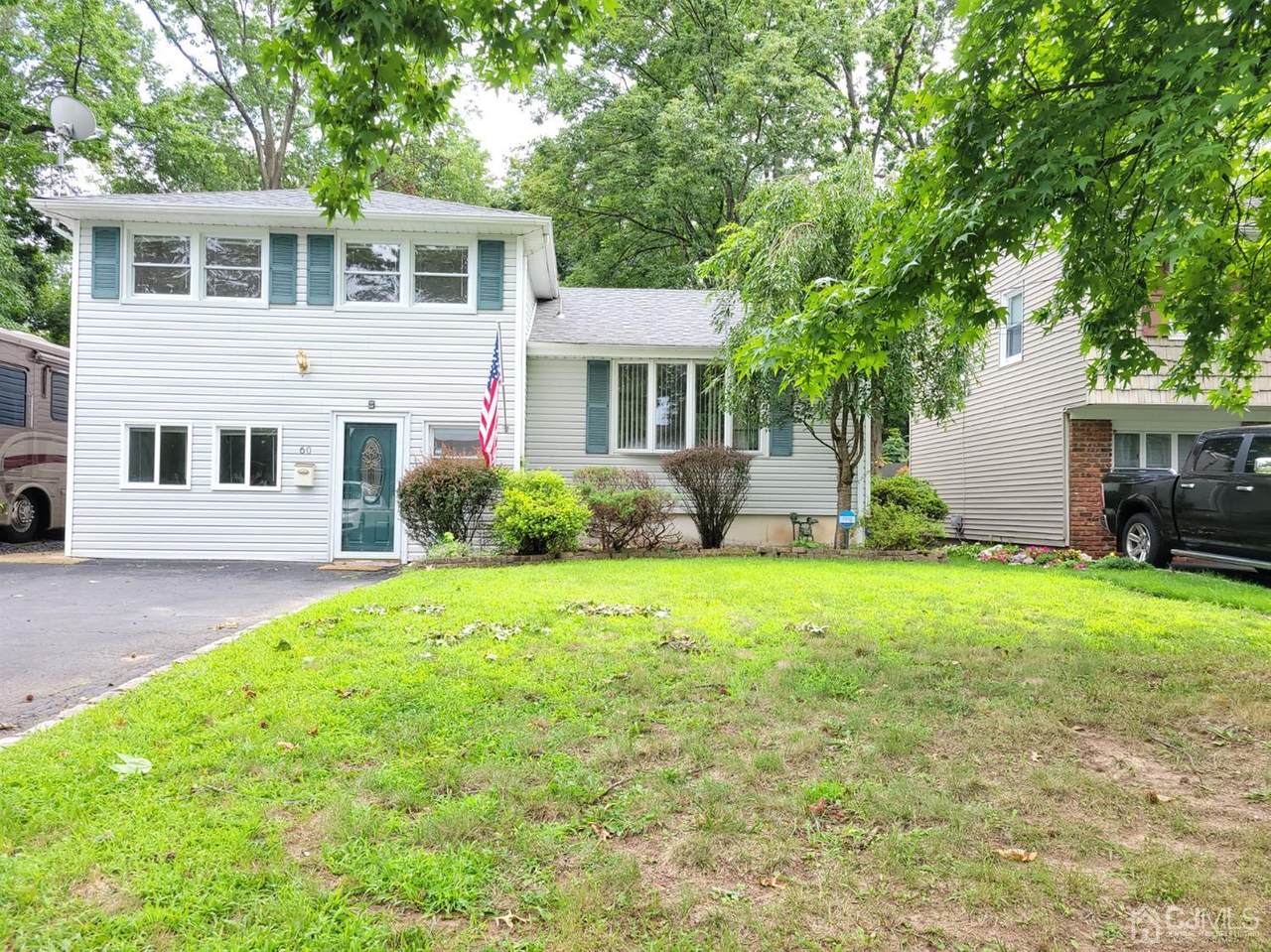 60 Berkley Avenue - Photo 1