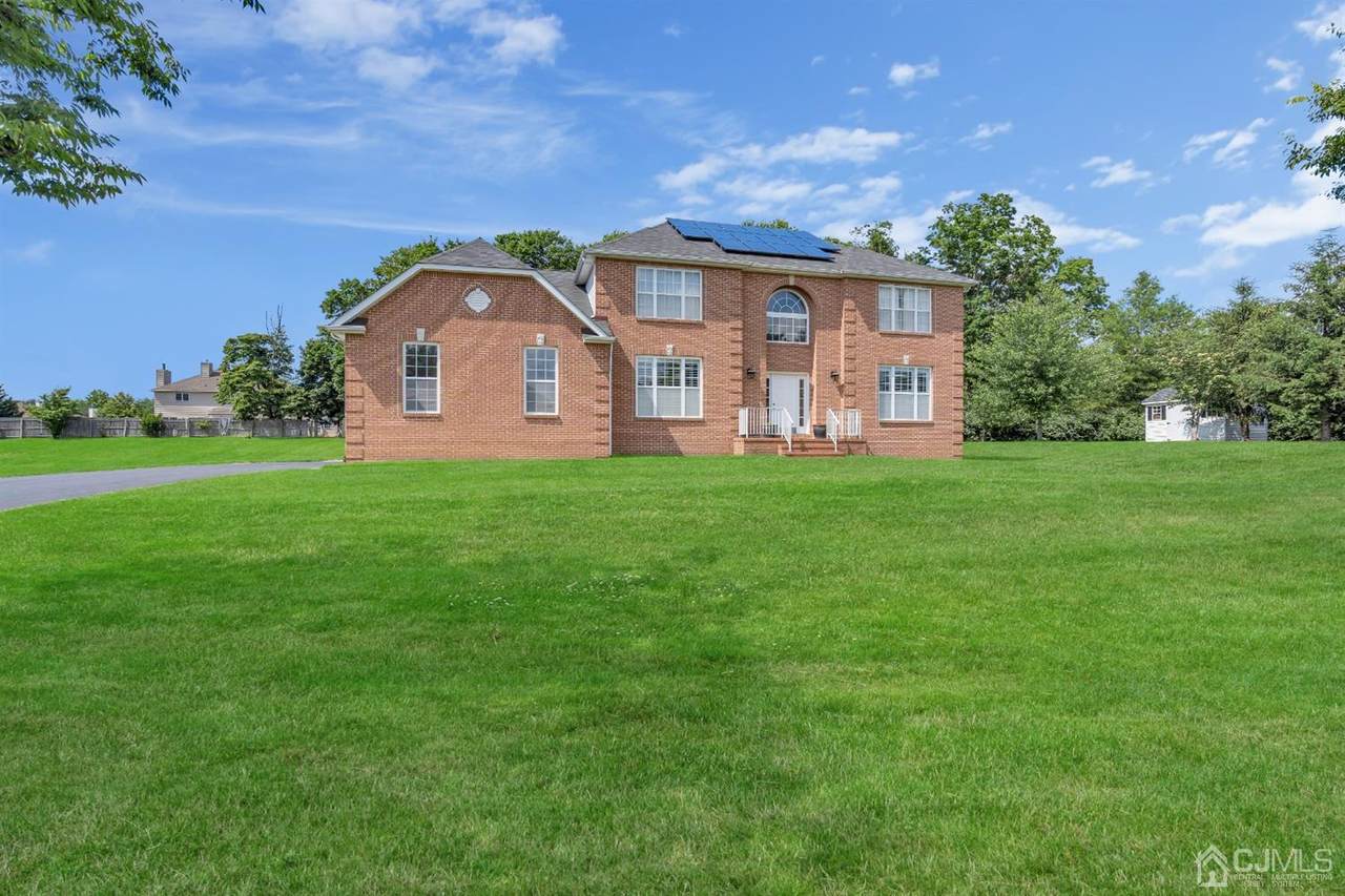 2 Sherry Lane - Photo 1