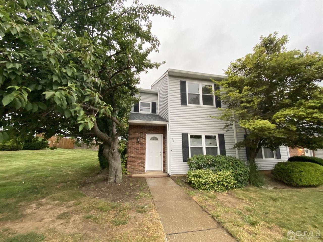 49 Hickory Court - Photo 1