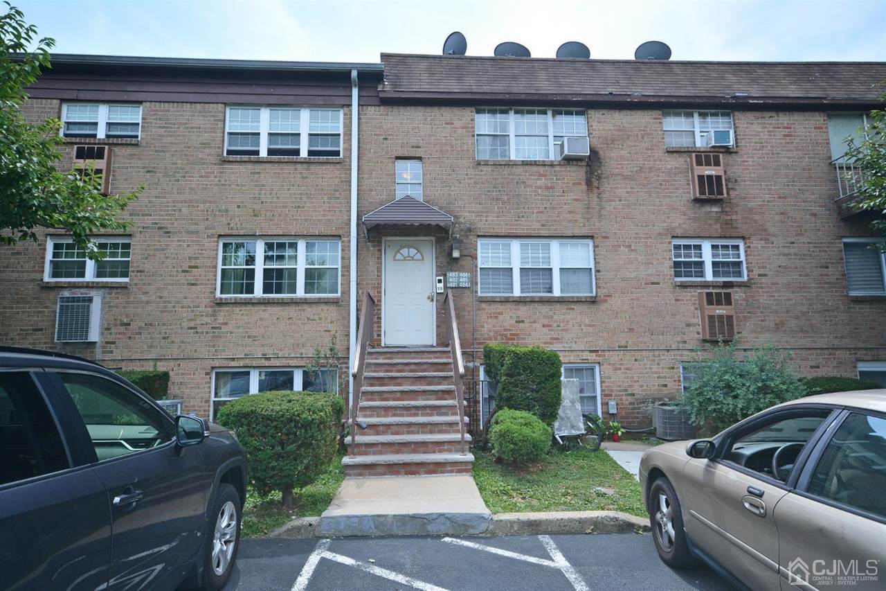 481 College Drive - Photo 1