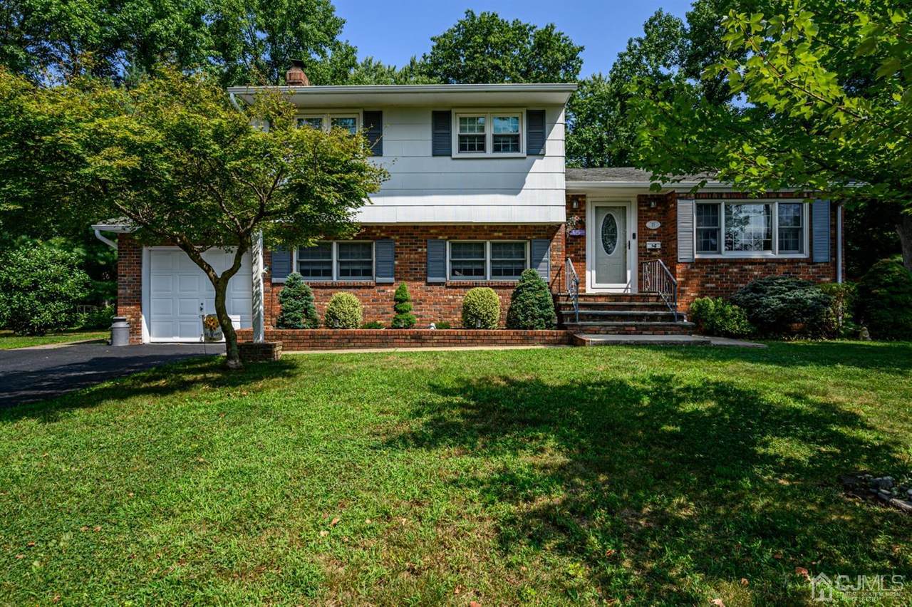 21 Fawn Drive - Photo 1