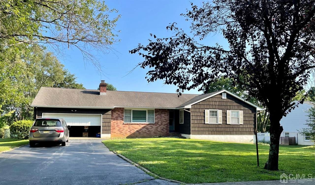 66 Reynolds Drive - Photo 1