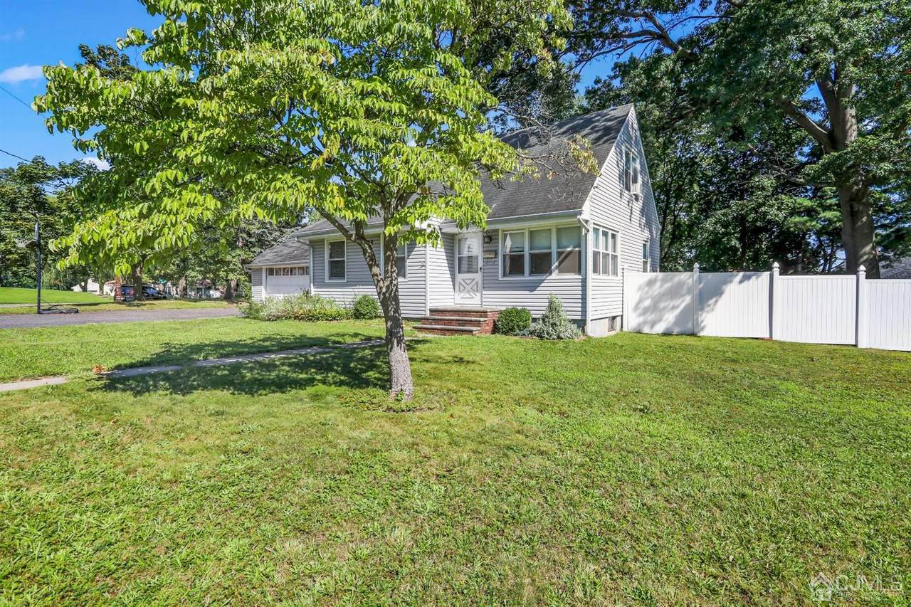 5 Preston Road - Photo 1