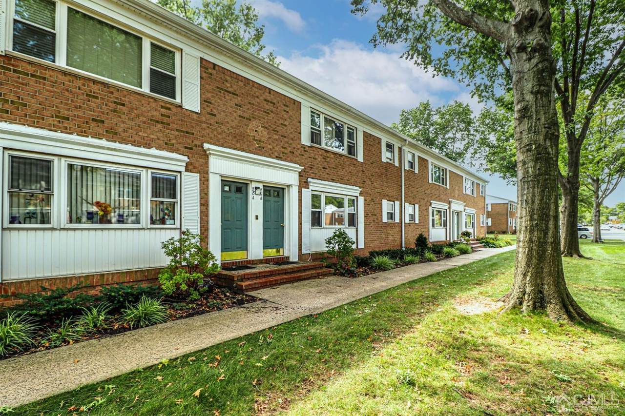 170 Evergreen Drive - Photo 1