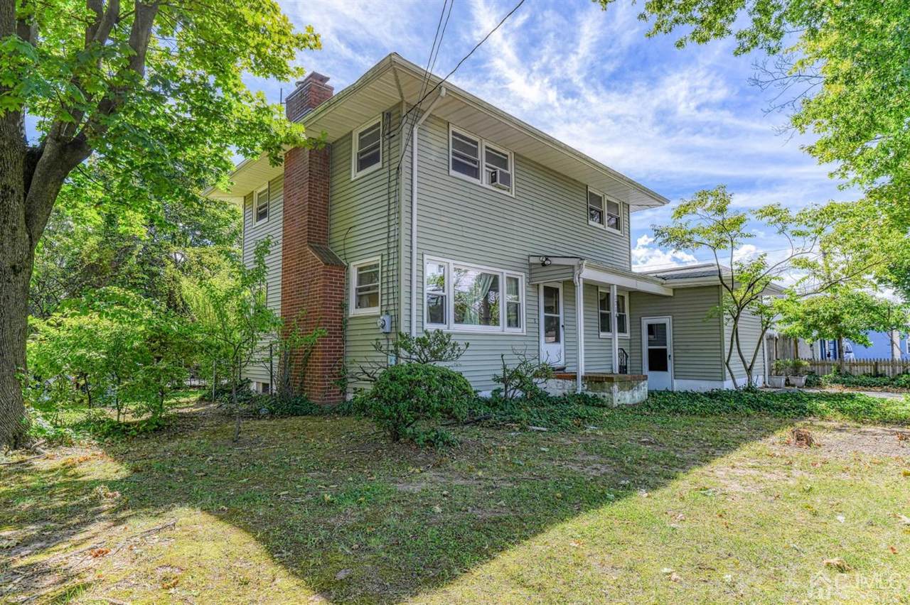 2284 Woodbridge Avenue - Photo 1