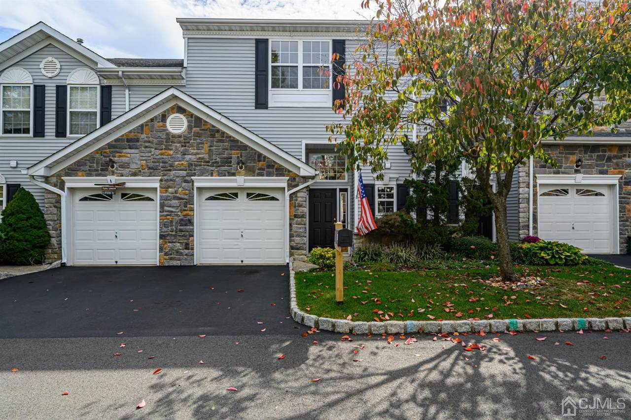 6 Hanna Lane - Photo 1