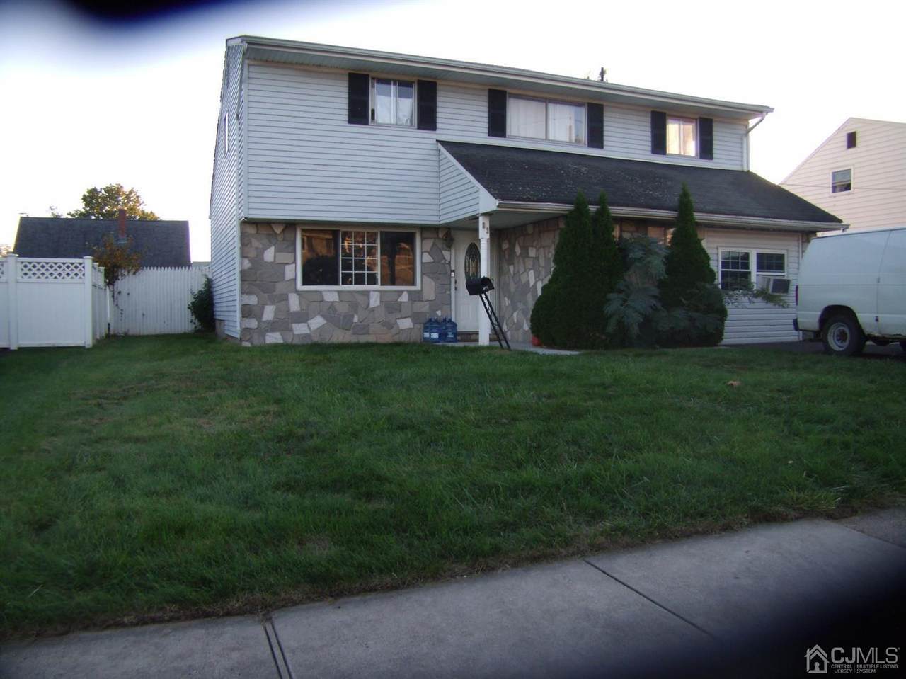 83 Tennyson Street - Photo 1