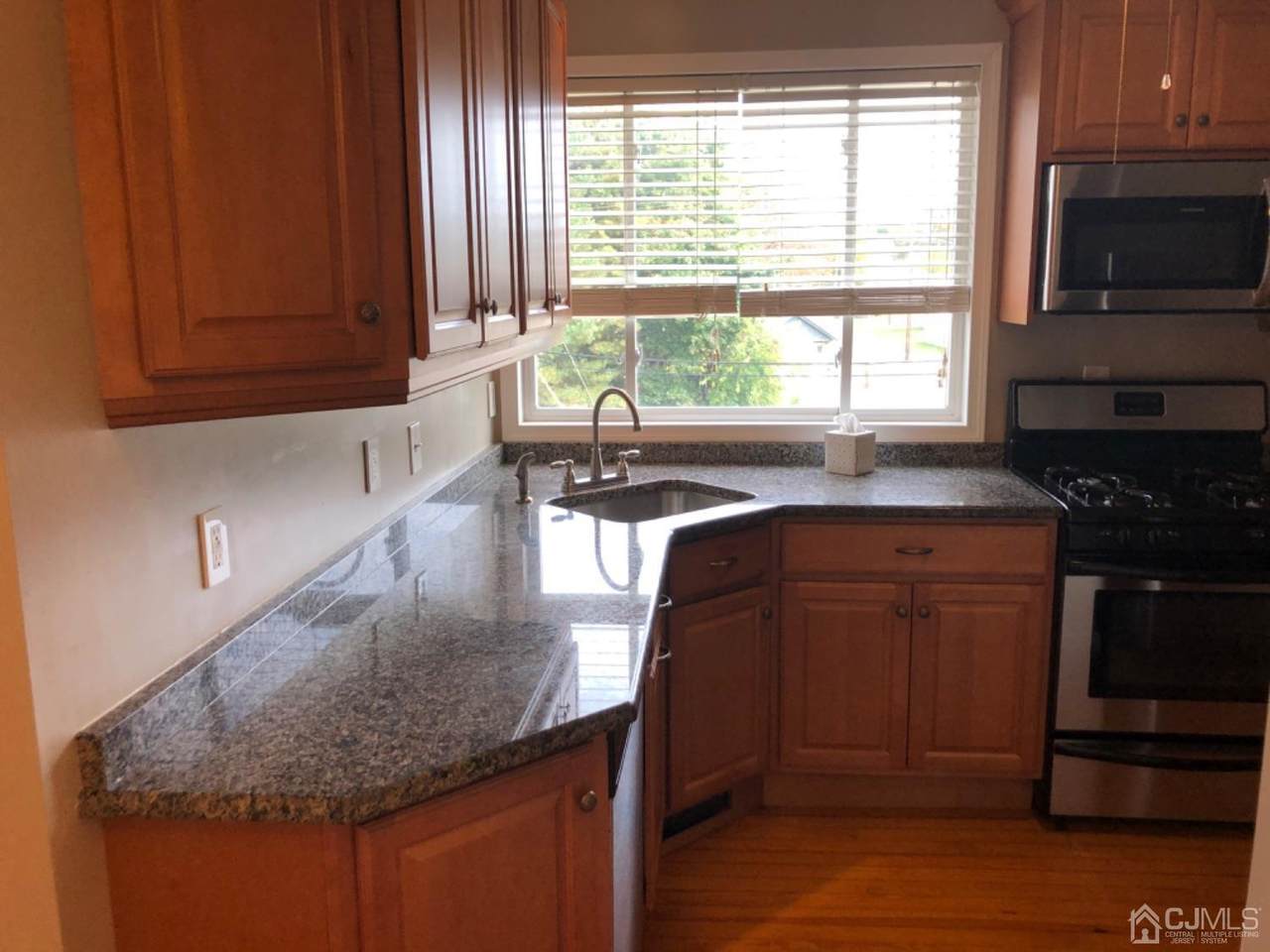 511 Main Street - Photo 1