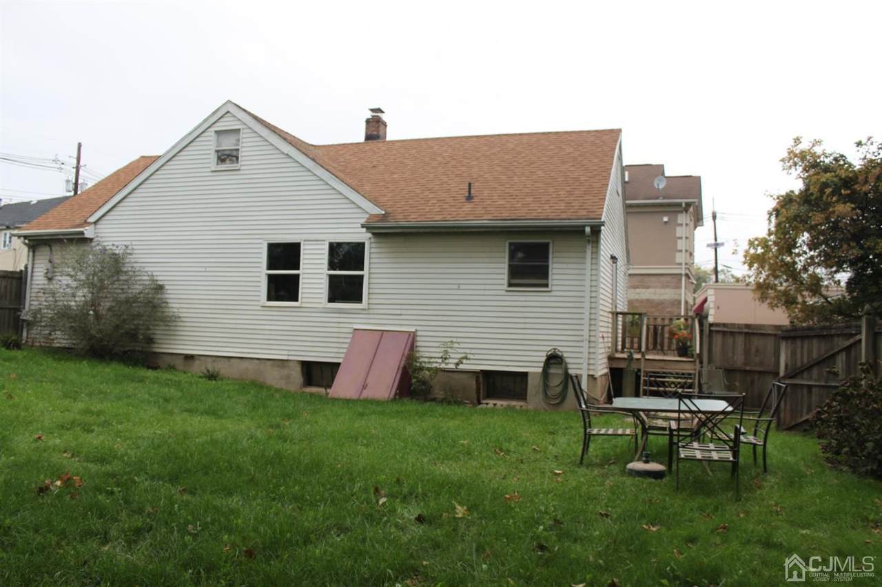 815 Main Street - Photo 1