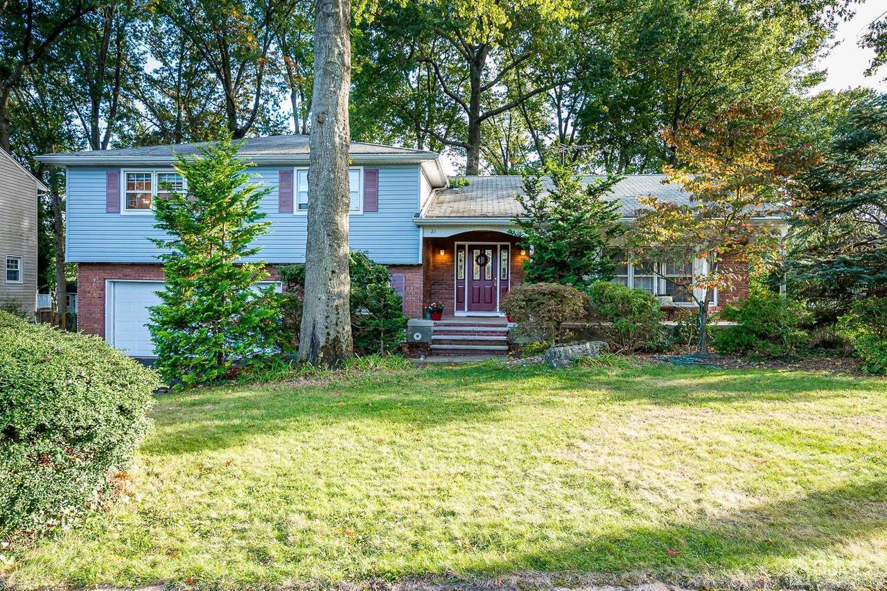21 Turner Avenue - Photo 1