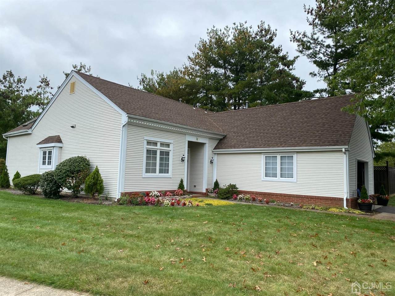 51 Winthrop Road - Photo 1